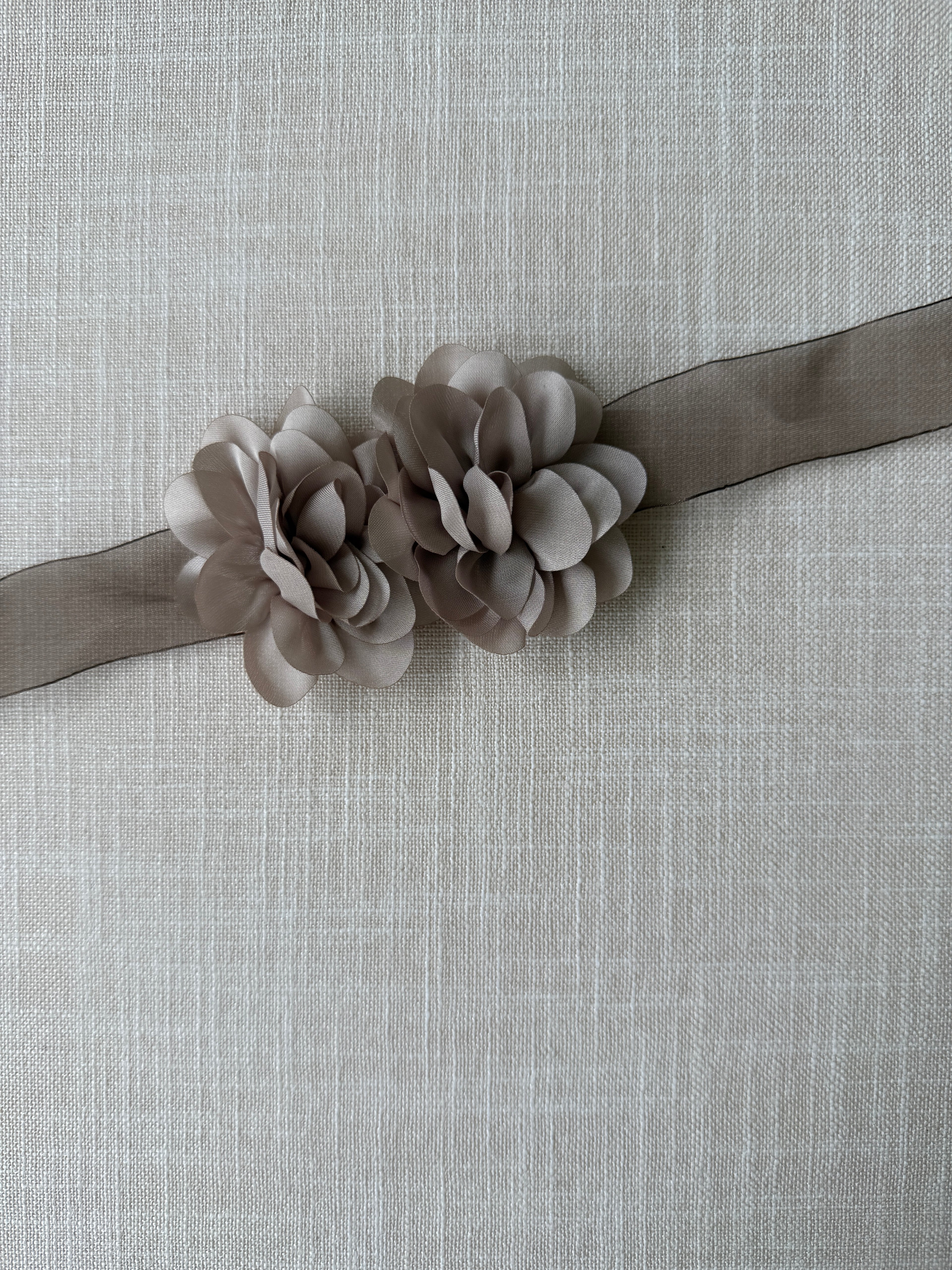 Choker Camelia