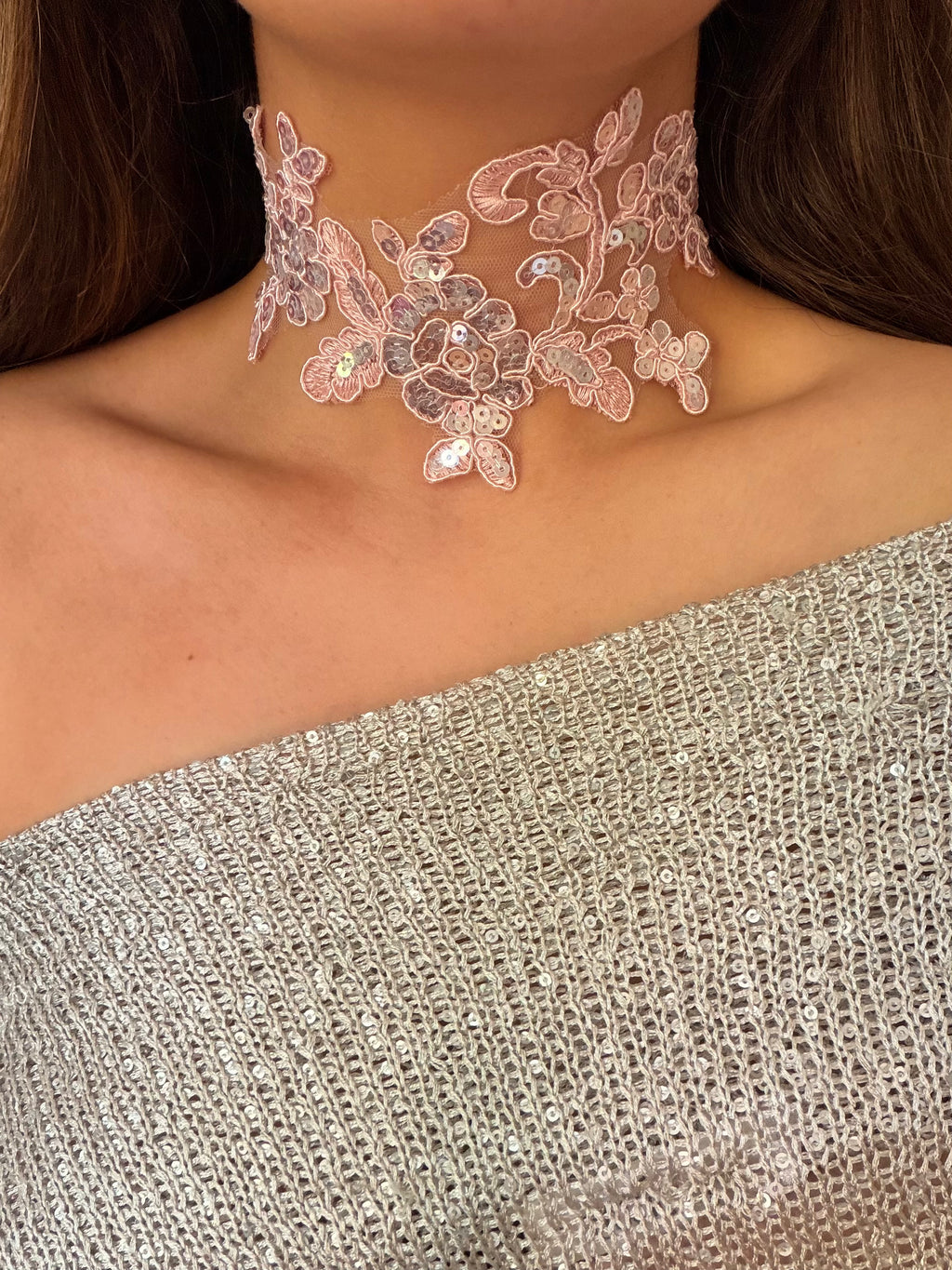 Choker Peony